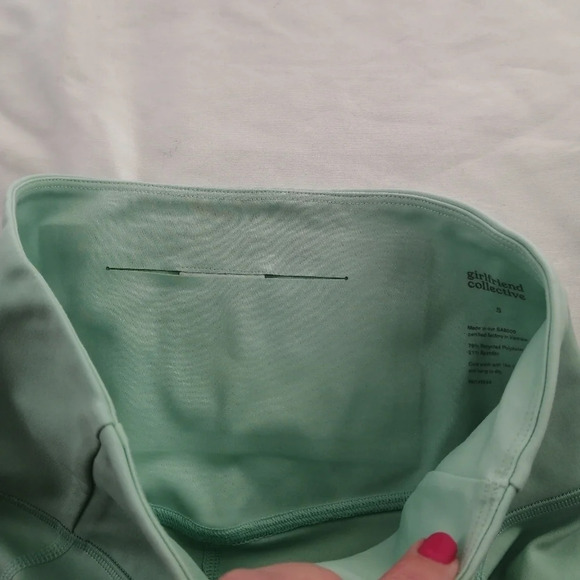 Girlfriend Collective Compressive High Rise  Leggings 28" in Mint Green Small - Picture 7 of 16